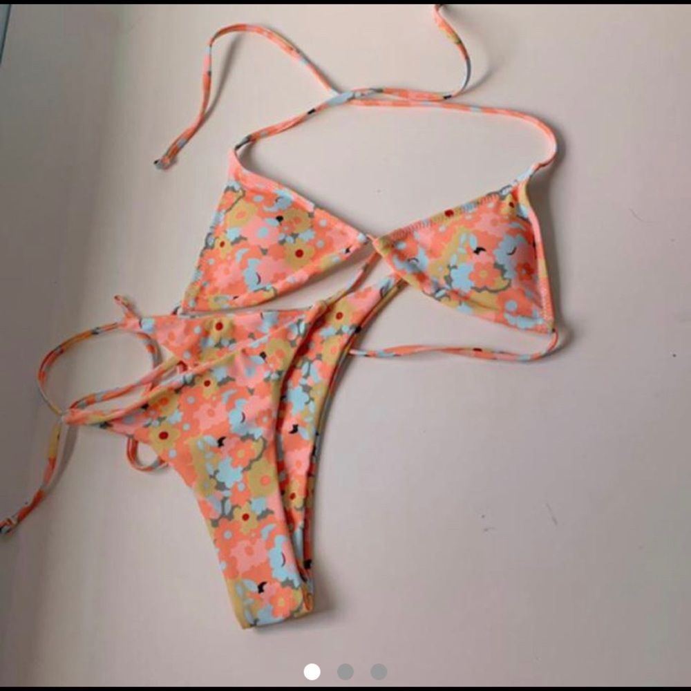 CUTE FLORAL BIKINI